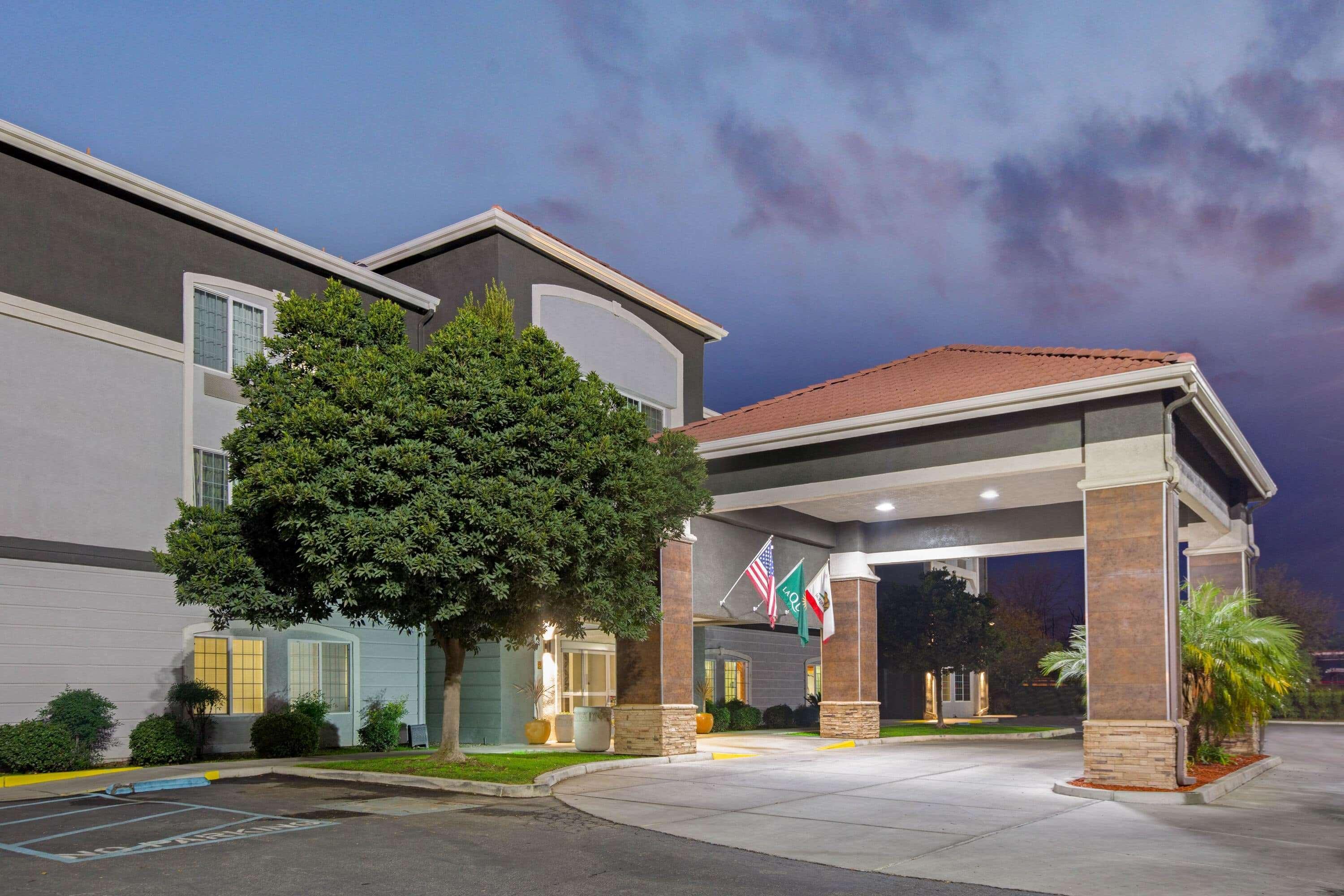 מלון La Quinta By Wyndham Visalia/Sequoia Gateway מראה חיצוני תמונה
